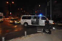 بالفيديو: الشرطة تغلق مقطعا من الشارع الرئيس وسط يافا لمعالجة جسم مشبوه 